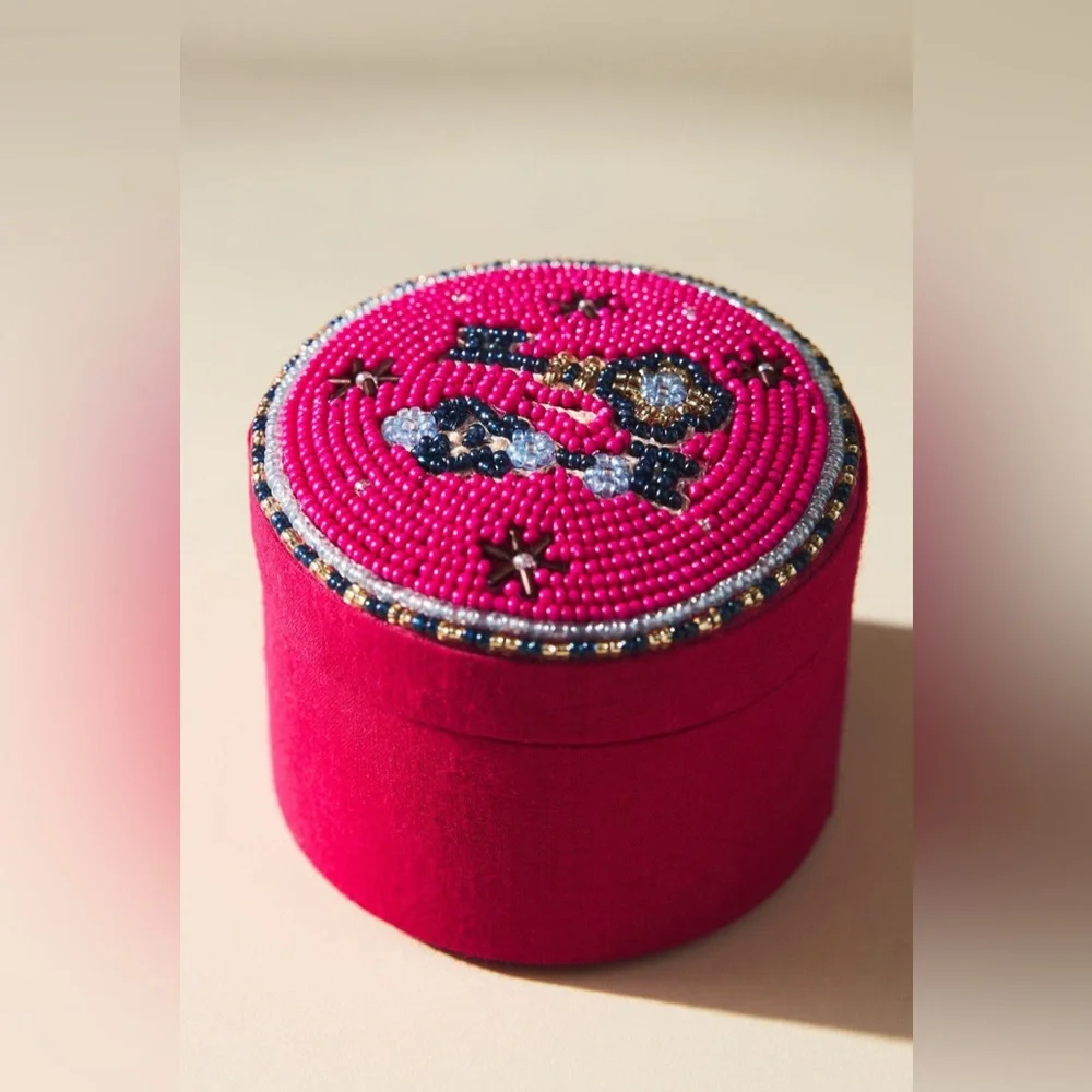 ✨ Anthropologie Fortune Beaded Lidded Jewelry Box